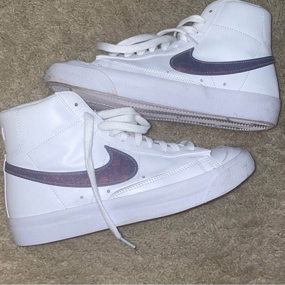 Nike Blazer Mid - white w/purple glitter